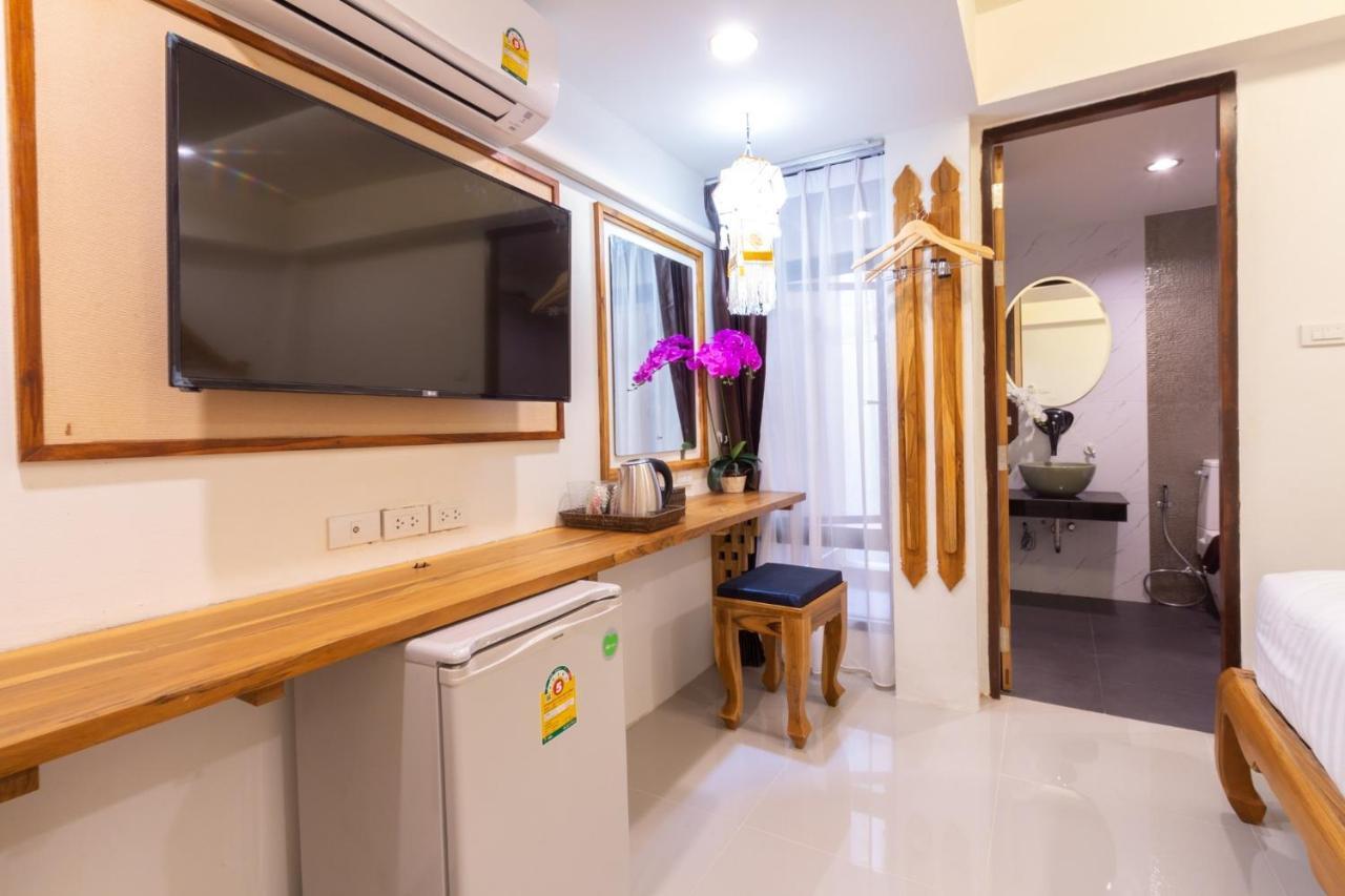Anumat Premium Budget Hotel Chiang Mai Extérieur photo