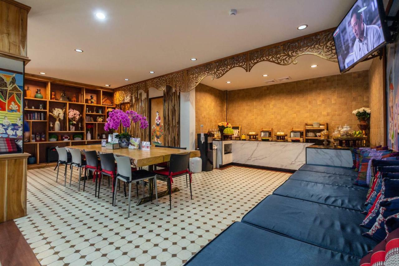 Anumat Premium Budget Hotel Chiang Mai Extérieur photo