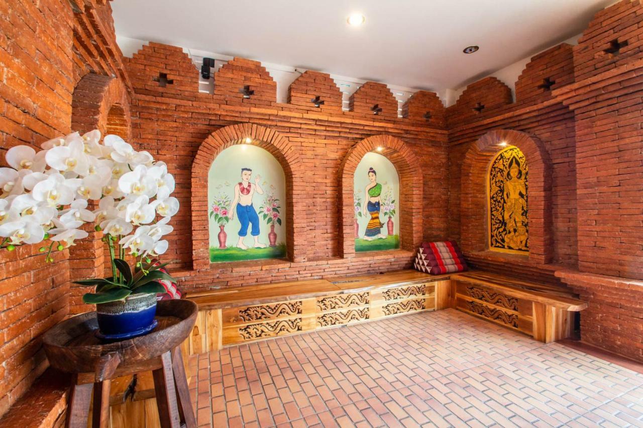 Anumat Premium Budget Hotel Chiang Mai Extérieur photo